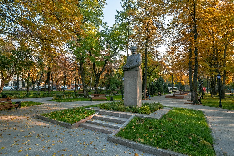 Monument to the writer and playwright M.O. Auezov