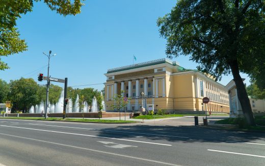 Казахский Государственный Академический Театр Оперы и Балета Имени Абая | Bluescreen
