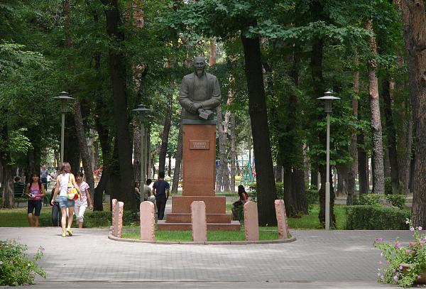 Памятник Турмагамбету Изтлеуову