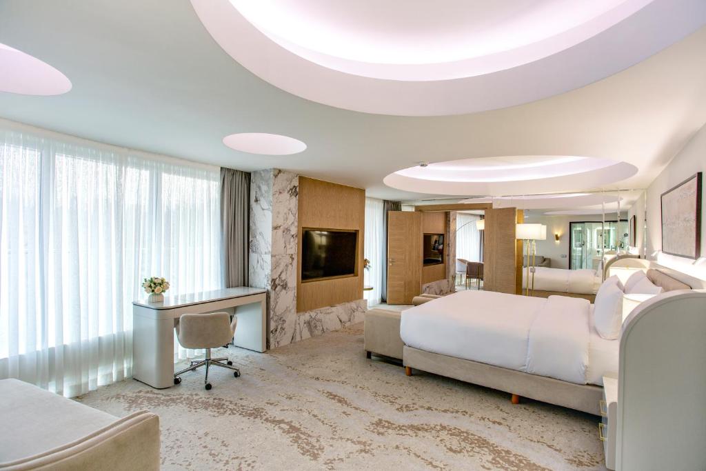 Гостиница Almaty