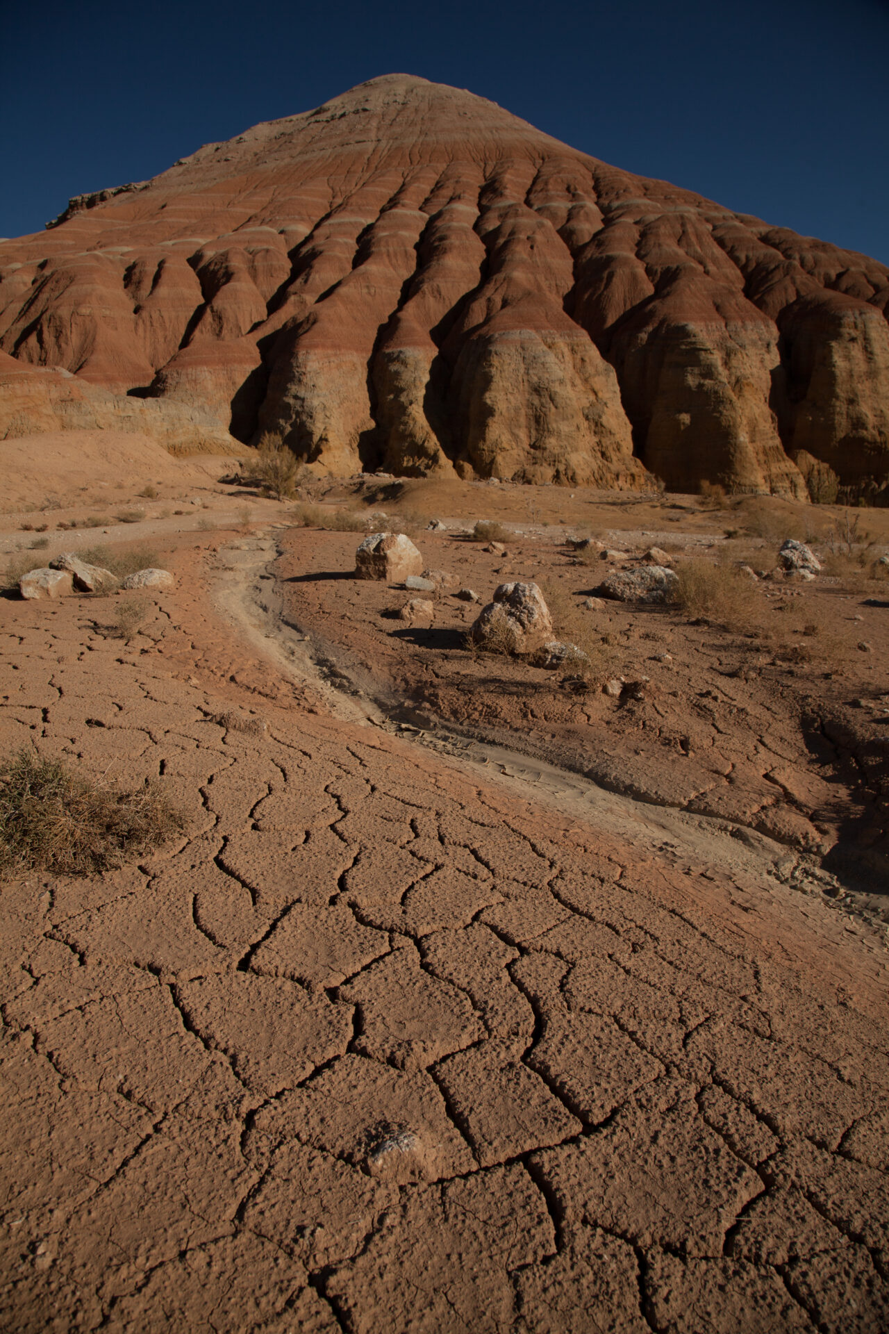 Горы Актау (Алтын-Эмель)