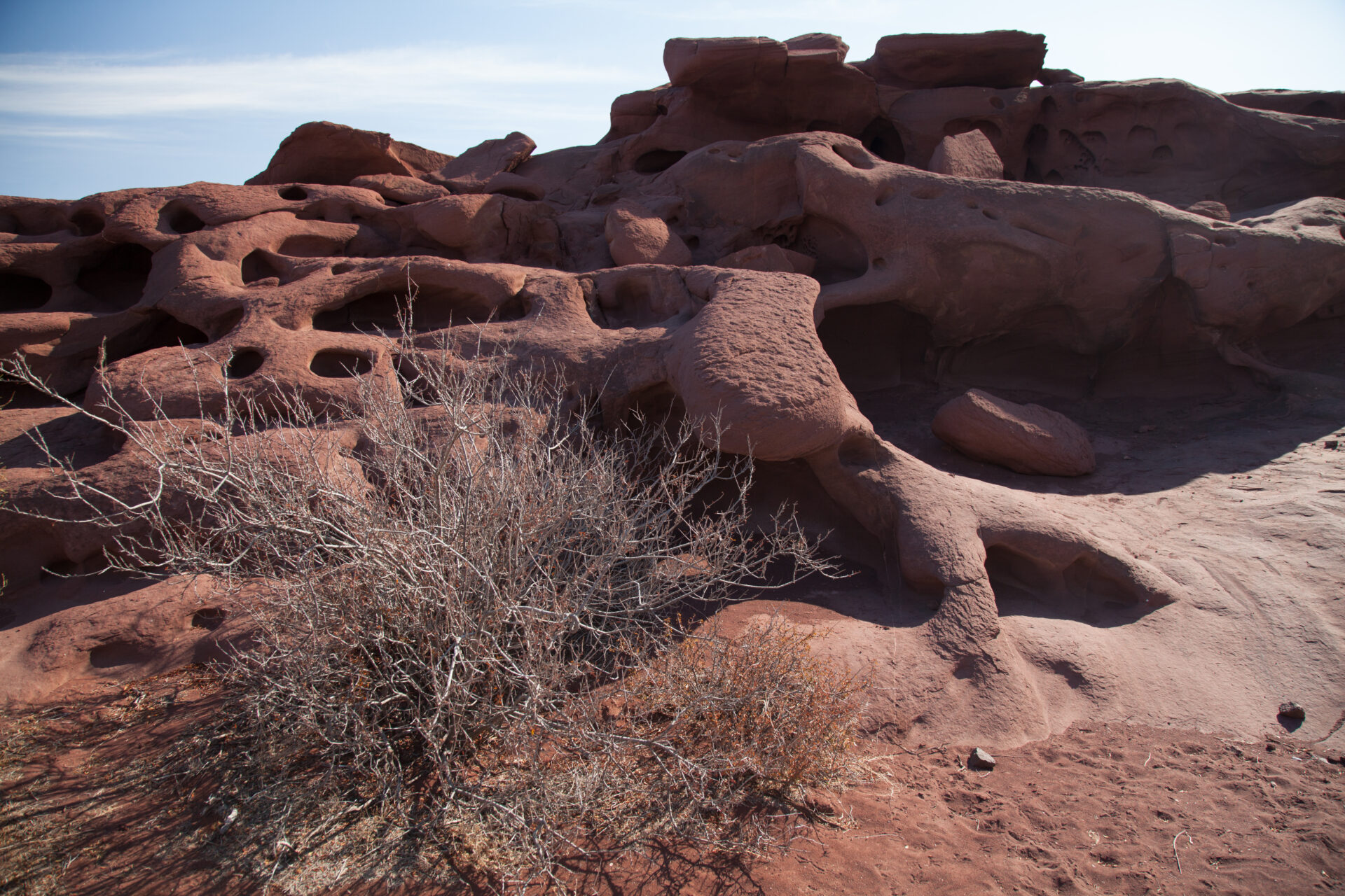 Горы Катутау (Алтын-Эмель)