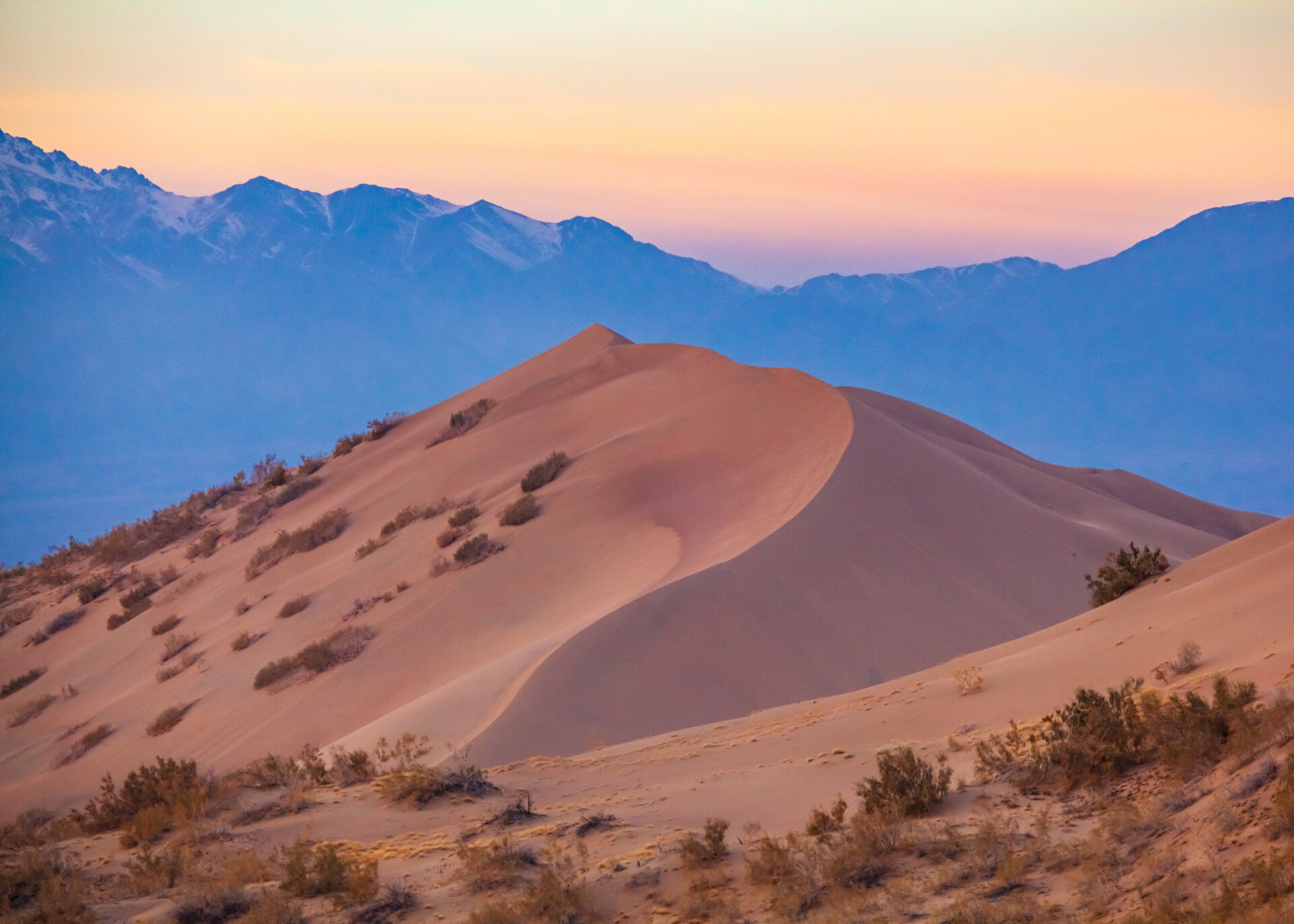Поющий Бархан (Алтын-Эмель)