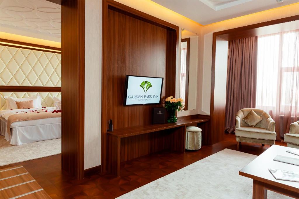 Garden Park Inn Hotel