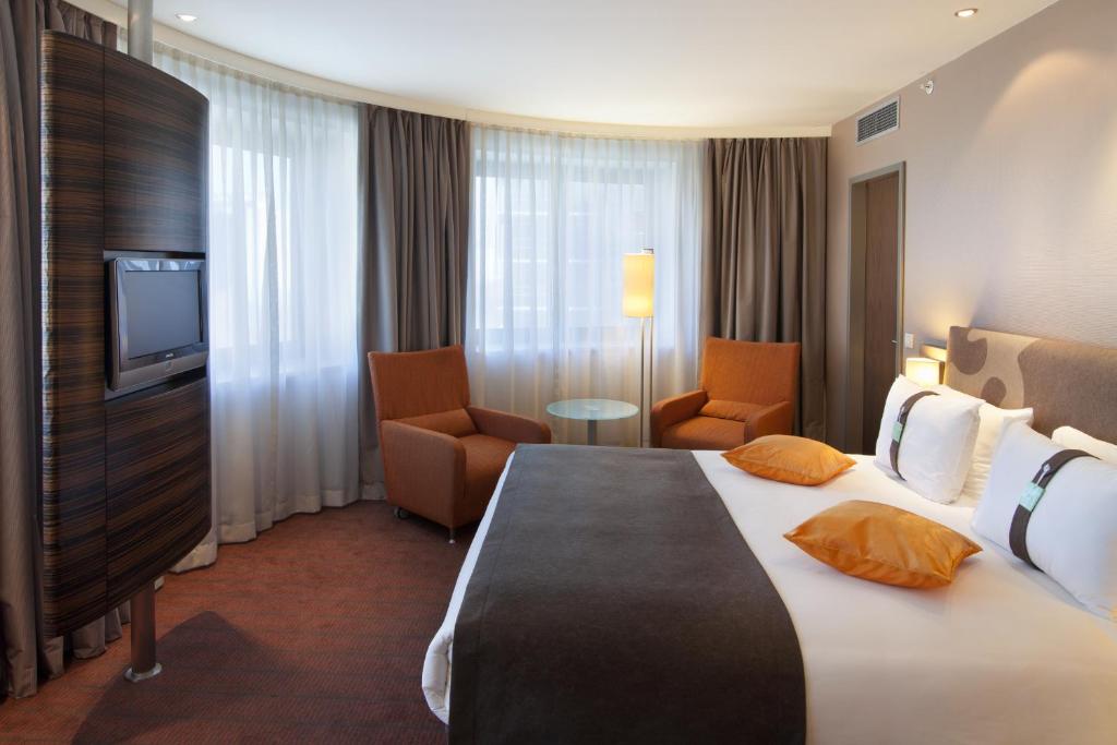 Holiday Inn Almaty