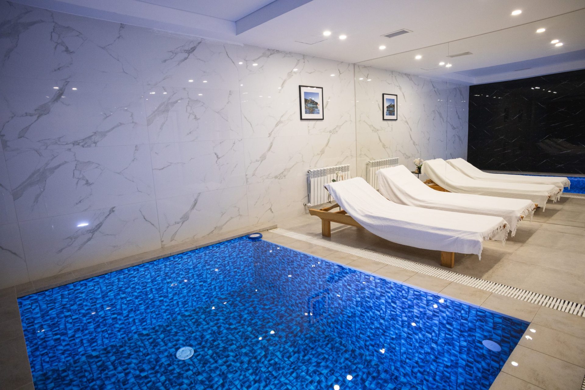 Resident Hotel Kazybek Bi