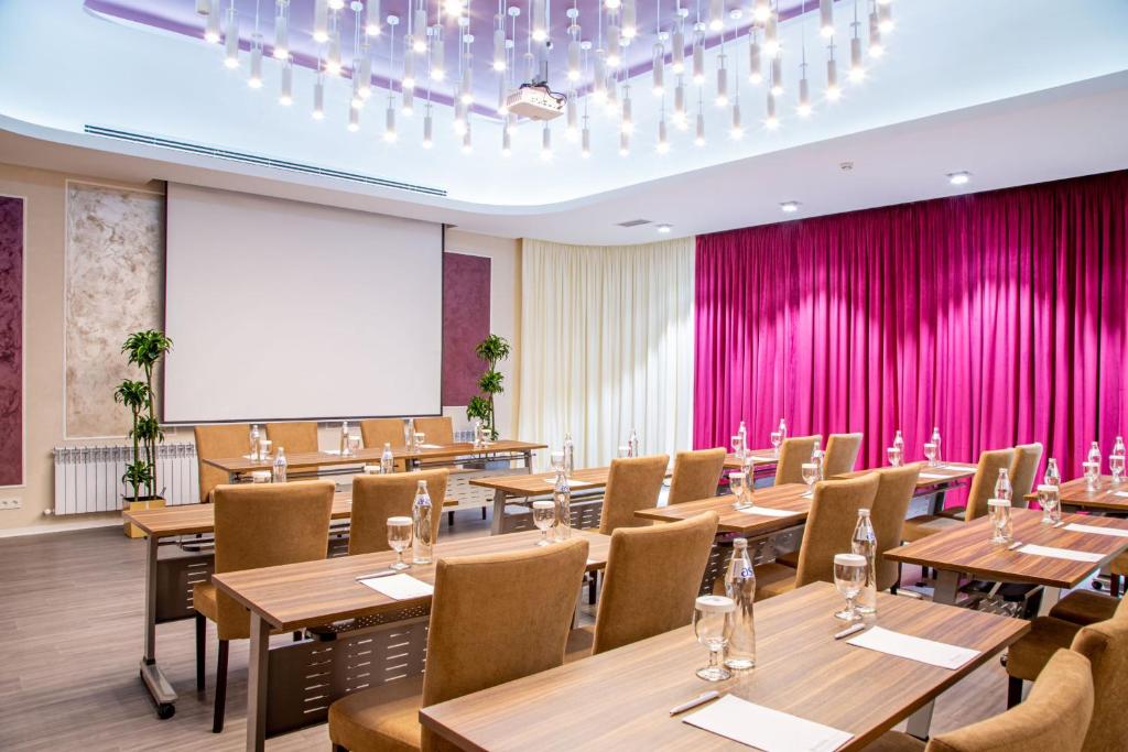 Kazzhol Park Almaty