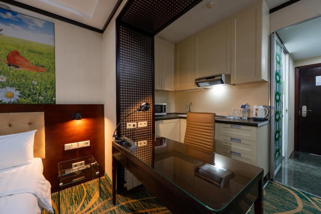 Kazzhol Hotel Almaty