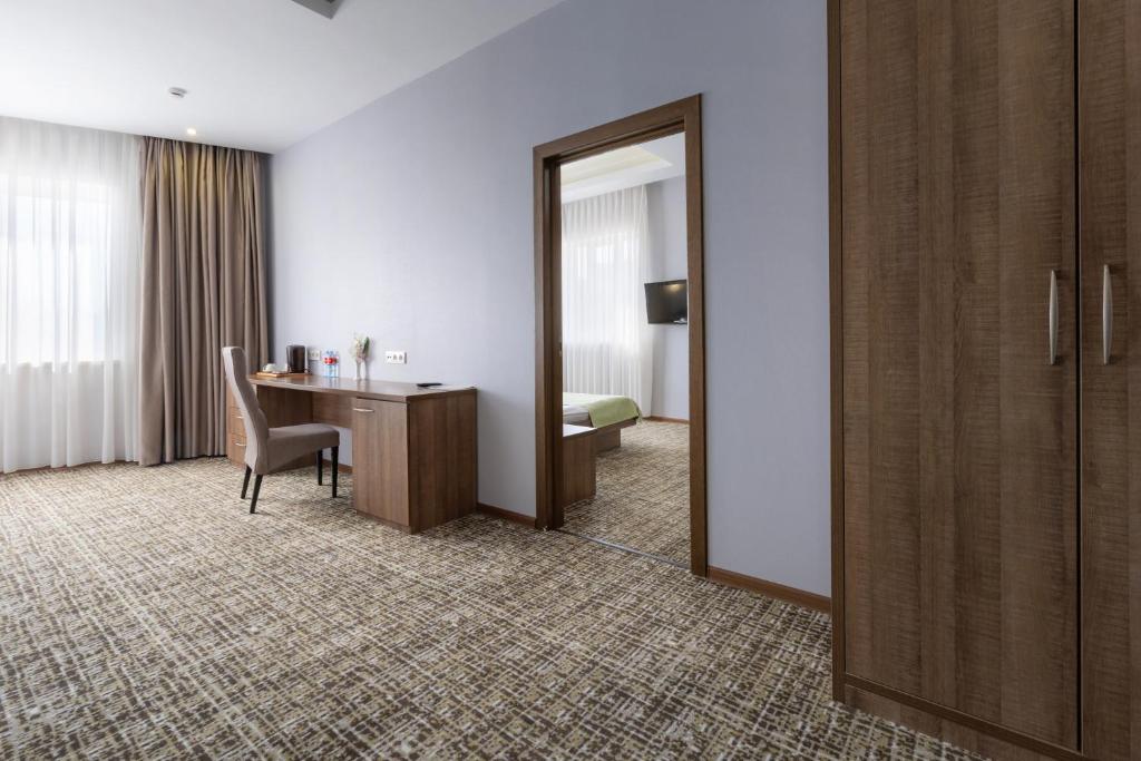 Renion Hills Hotel