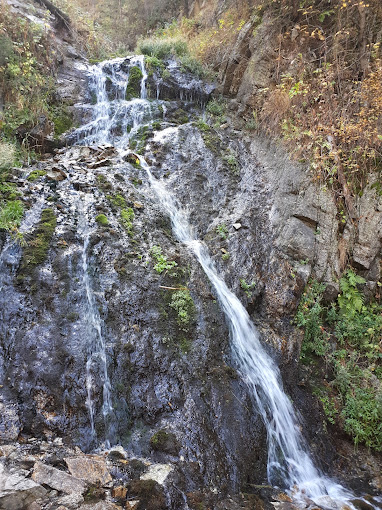 Водопад Девичьи слезы