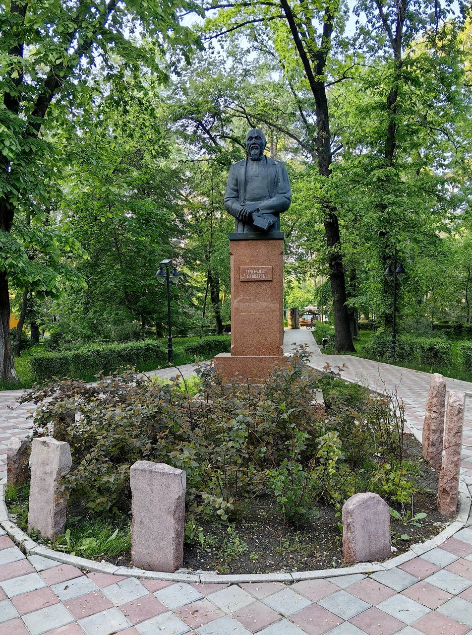 Памятник Турмагамбету Изтлеуову